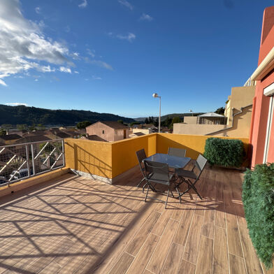 Appartement 4 pièces 307000 €