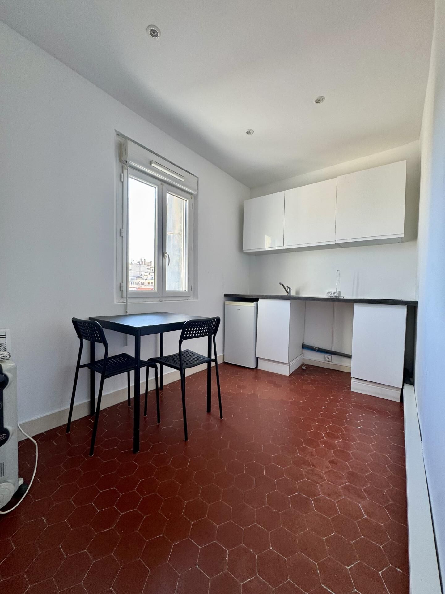 Appartement  T1 à louer Marseille 8eme 13008