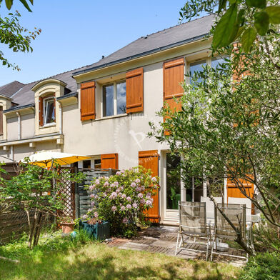 Appartement 5 pièces 399900 €