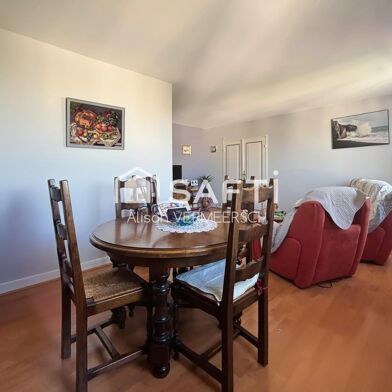 Appartement 4 pièces 163000 €