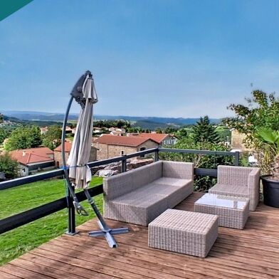 Maison 6 pièces 349000 €