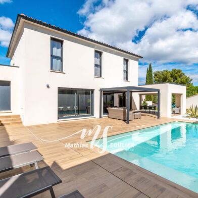 Maison 4 pièces 795000 €