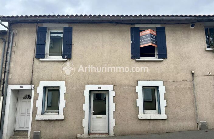 Maison en pierre avec jardin, 100 m², 2 ch , centre-ville Saint-Astier — photo 3