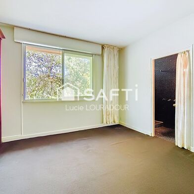 Maison 11 pièces 270000 €