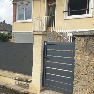 Appartement 5 pièces 245000 €