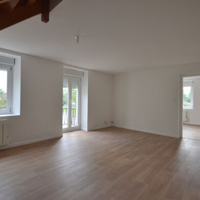 Appartement 4 pièces 695 €