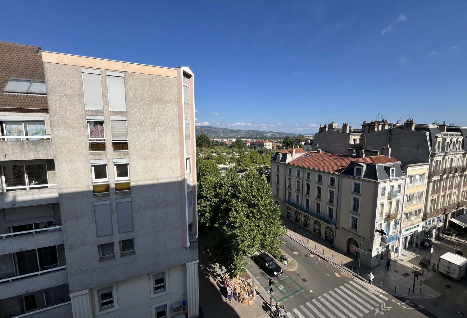 Valence centre ville - Appartement de 81 m2 avec balcons. — photo 1