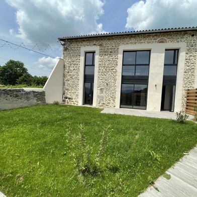 Maison 4 pièces 1300 €