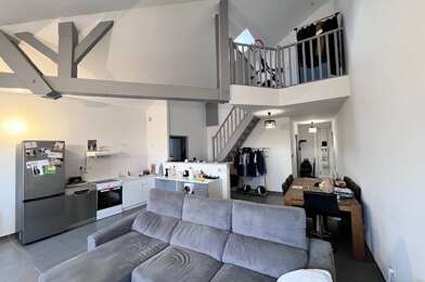 Appartement 3 pièces 715 €