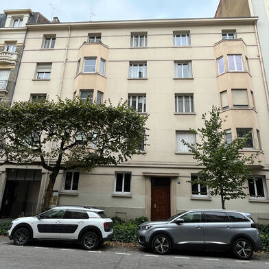 Appartement 3 pièces 236250 €