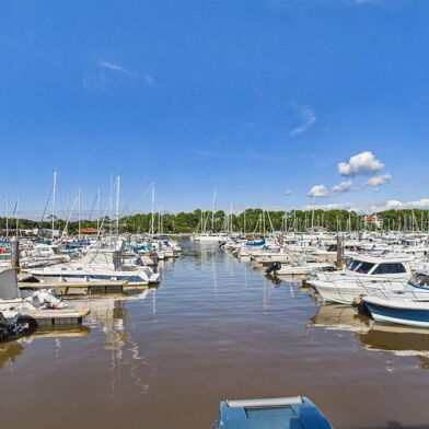 Appartement 1 pièces 169600 €