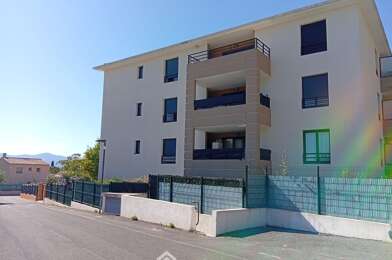 Appartement 3 pièces 145000 €