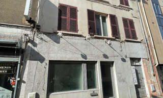 Commerce  47 m² à louer à Oullins-Pierre-Bénite (69600)