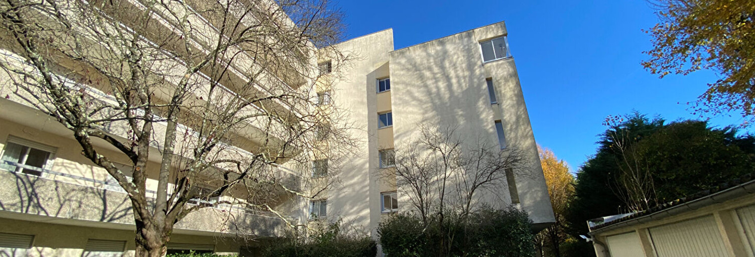 Appartement 3 Pièces 65 m² à vendre à Bordeaux (33000)