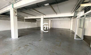 Commerce  400 m² à louer à Le Cannet (06110)