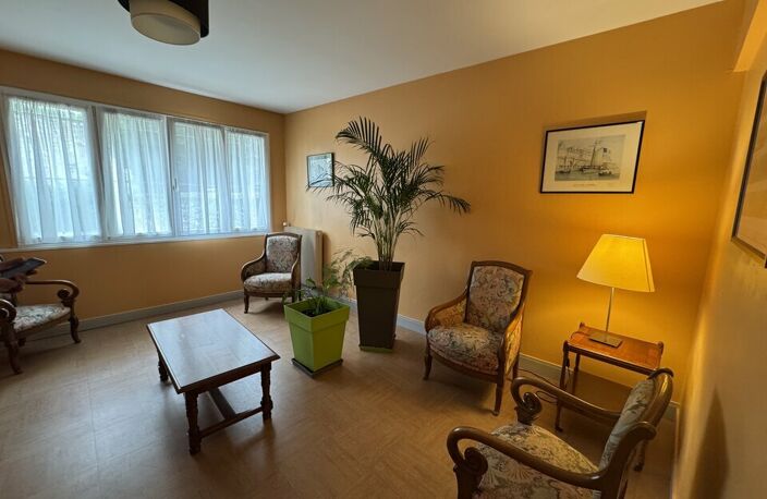 à VENDRE — photo 2