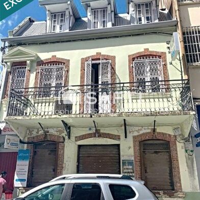 Immeuble  495000 €