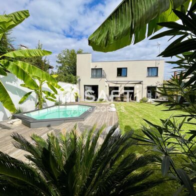 Maison 5 pièces 449000 €