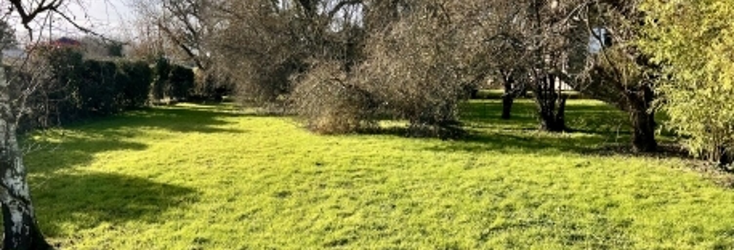 Terrain  1604 m² à vendre à Garancières (78890)