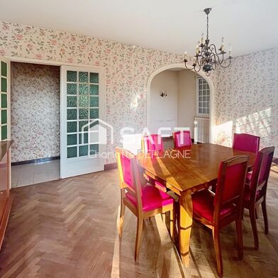 Maison 7 pièces 157500 €