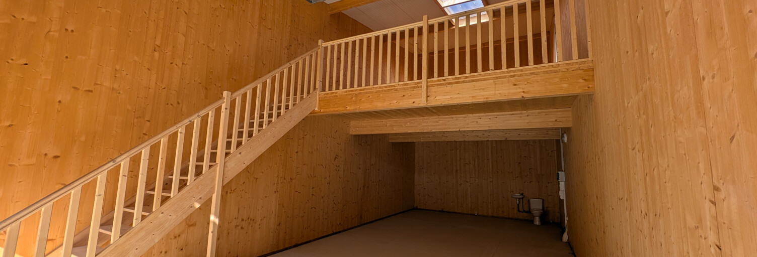 Commerce  96 m² à vendre à Audenge (33980)