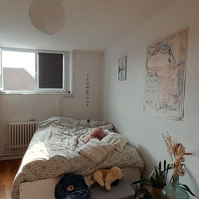 Appartement 4 pièces 800 €