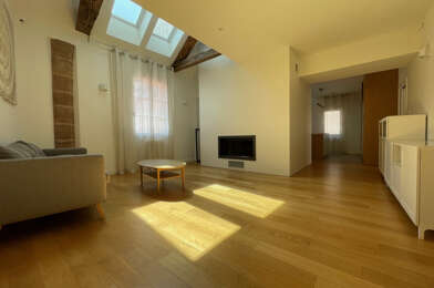 Appartement 4 pièces 1061 €