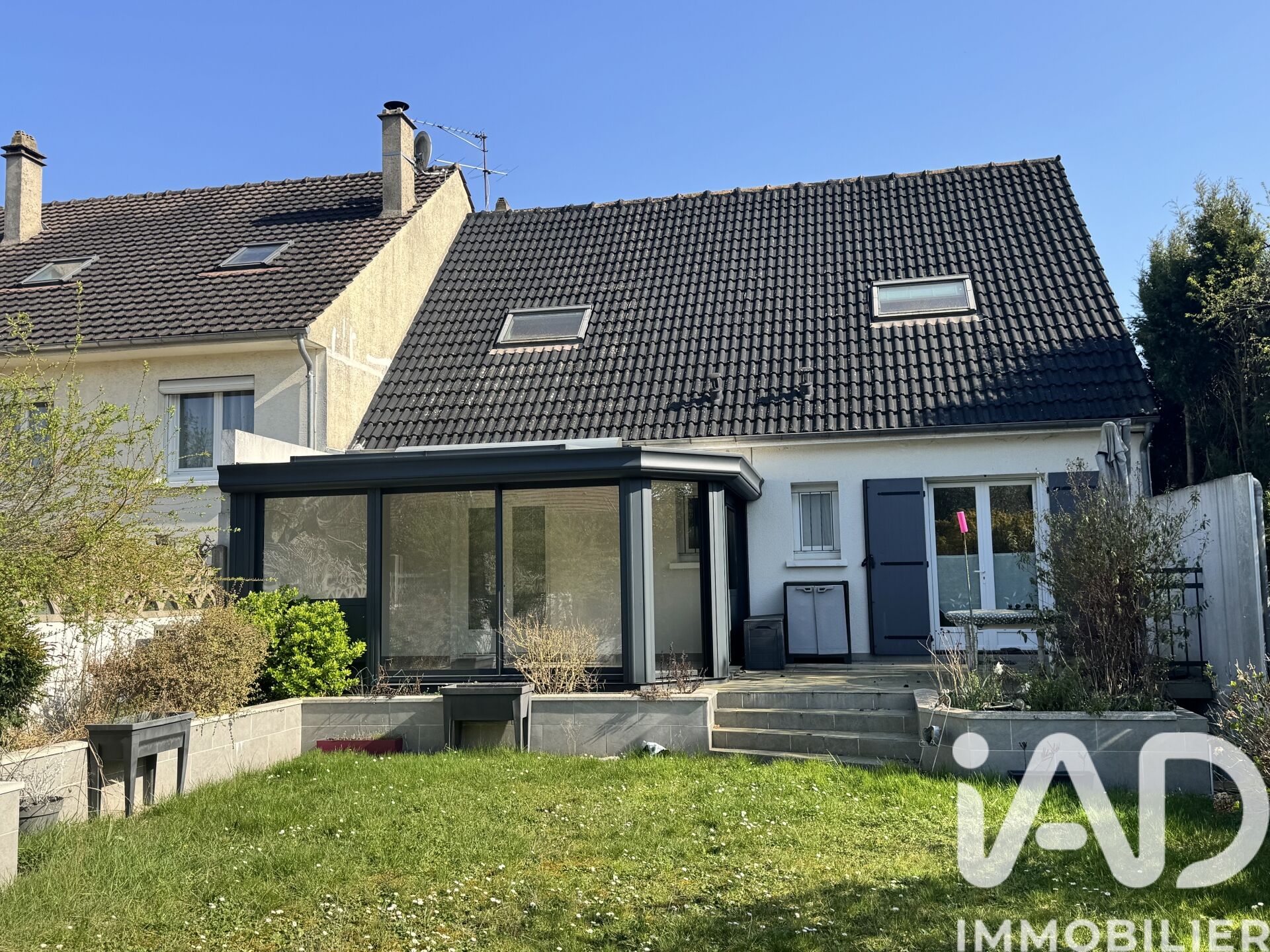 Savigny-sur-Orge - 156m² - 7p. - 5ch.