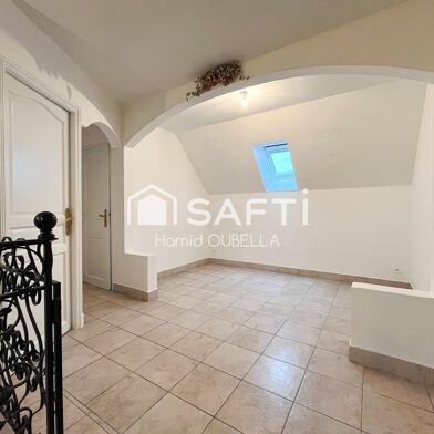 Maison 7 pièces 252000 €