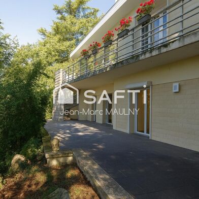 Maison 8 pièces 358800 €