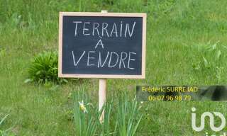 Terrain  682 m² à vendre à Saint-Georges-de-Commiers (38450)