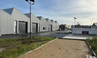 Commerce  330 m² à louer à Carquefou (44470)