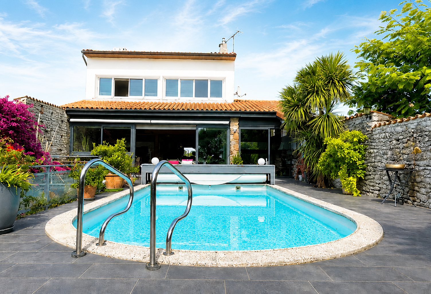 VILLA AVEC PISCINE — photo 1