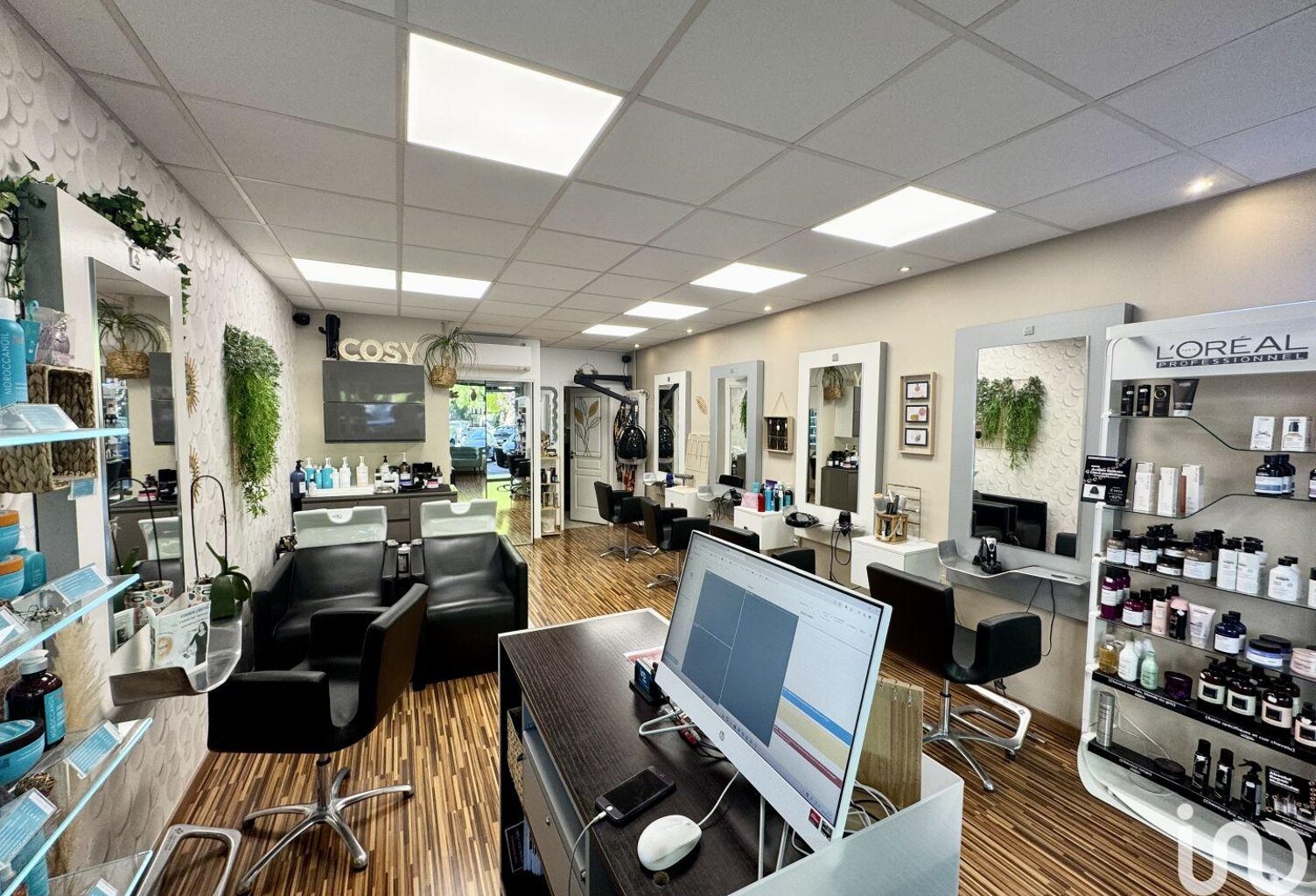 Vente Boutique/Local commercial 56 m&sup2; — photo 1