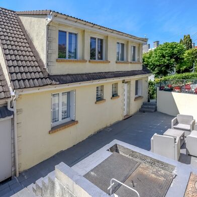 Maison 9 pièces 479000 €