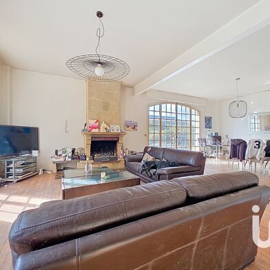 Maison 9 pièces 650000 €