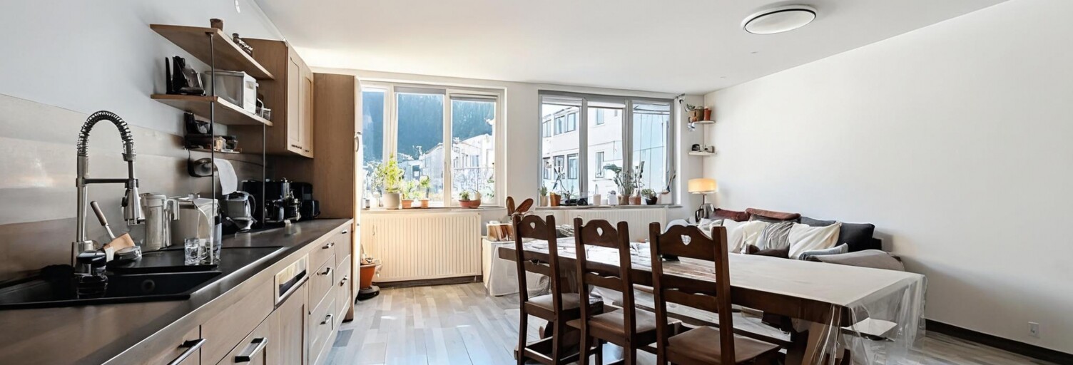 Appartement 7 Pièces 146 m² à vendre à Hauts de Bienne (39400)