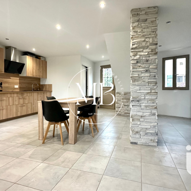 Maison 6 pièces 339600 €