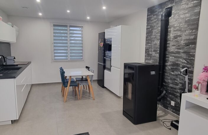 Vente Maison/villa 3 pièces — photo 3