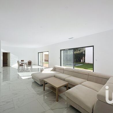 Maison 5 pièces 655000 €