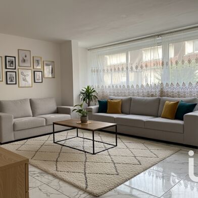 Appartement 5 pièces 145000 €