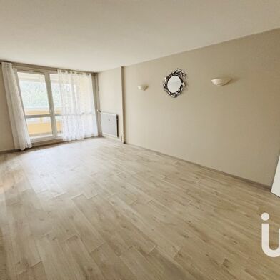 Appartement 4 pièces 128000 €
