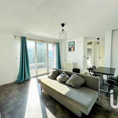 Appartement 3 pièces 240000 €