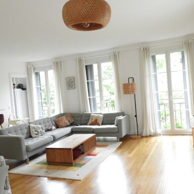 Appartement 6 pièces 354000 €