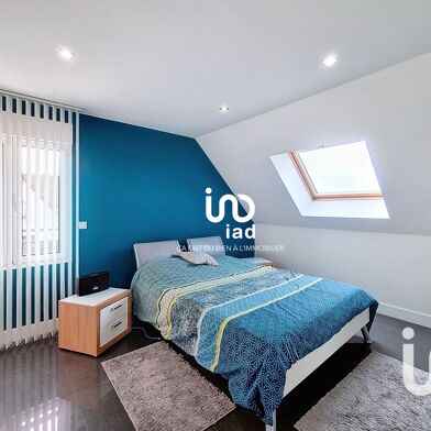 Maison 8 pièces 599000 €