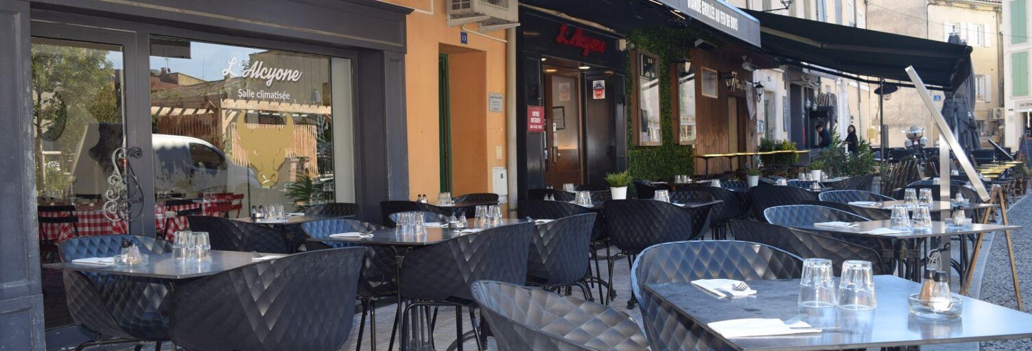 Commerce  300 m² à vendre à L'Isle-sur-la-Sorgue (84800)