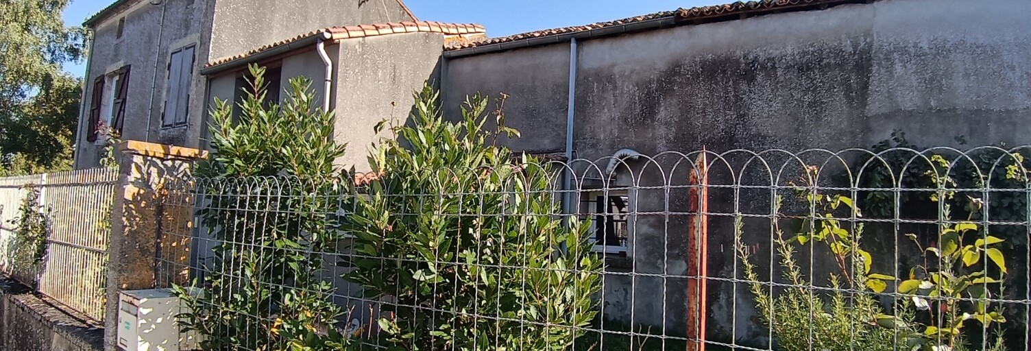 Maison 3 Pièces 97 m² à vendre à Irais (79600)