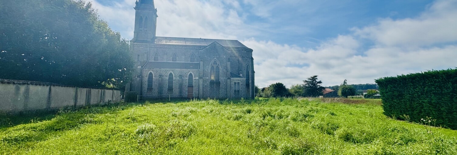 Terrain  600 m² à vendre à Magneux-Haute-Rive (42600)