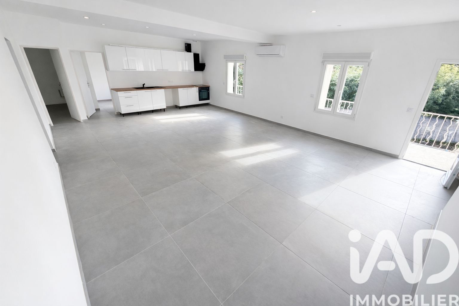 Nimes - 102m² - 4p. - 3ch.