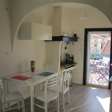 Appartement 3 pièces 145800 €